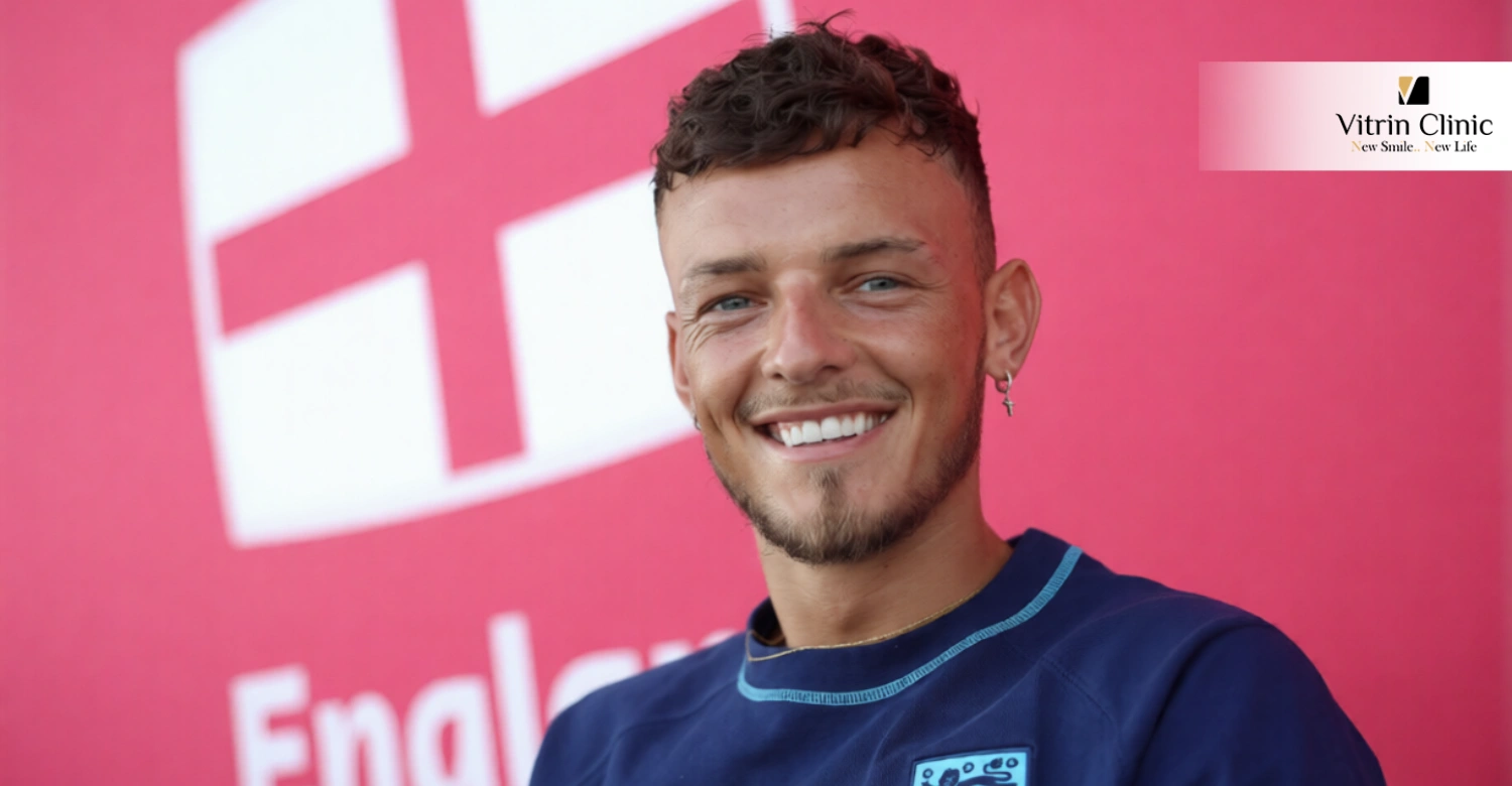 ما الذي يجعل ابتسامة بن وايت أيقونية؟